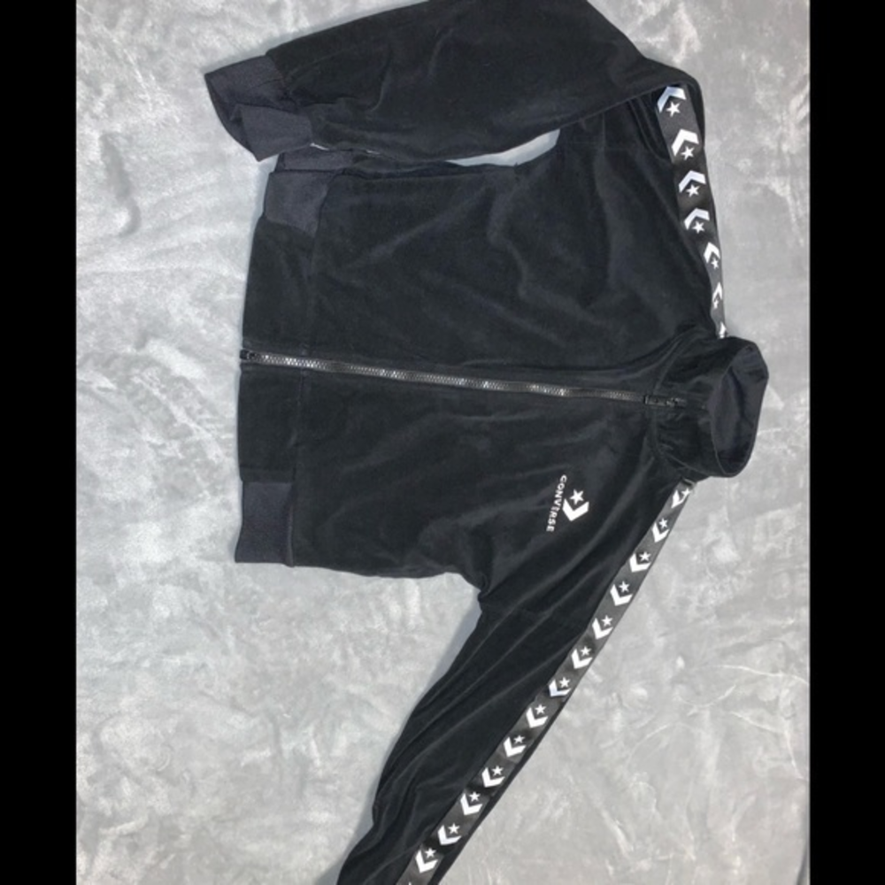 Girls converse black Valore zip jacket size large 12-13 years‎ logo sleeve